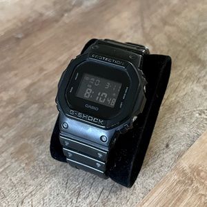 Casio DW5600BB All Black Negative Display
